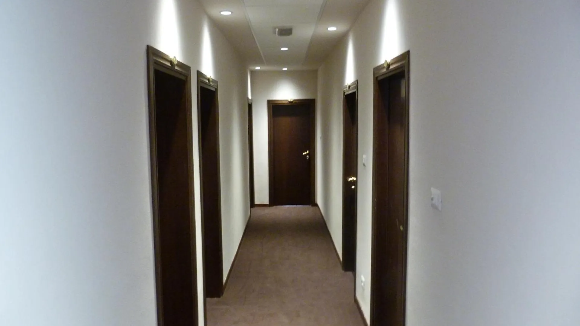 Hotel Eden Vignola  Italy